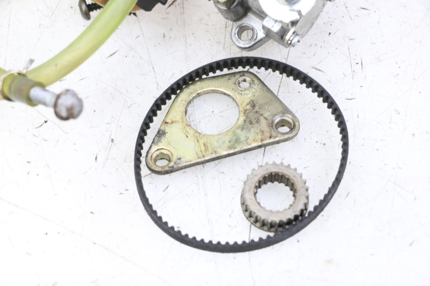 photo de BOMBA DE ÓLEO PIAGGIO ZIP 2T 50 (2009 - 2019) - Estado da superfície