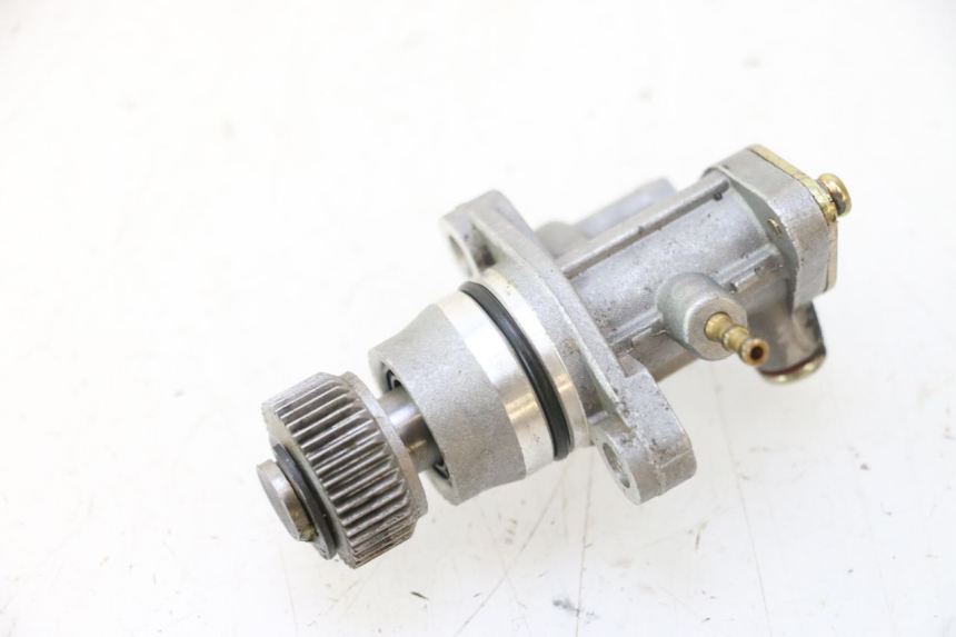 photo de BOMBA DE ÓLEO TNT MOTOR ROMA 12' 2T 50 (2007 - 2018) - Zoom do estado de desgaste
