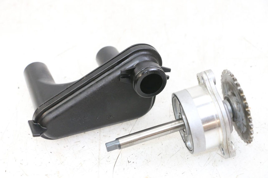 photo de BOMBA DE ÓLEO SUZUKI GSX F GSXF 650 (2007 - 2015) - Detalhe da peça
