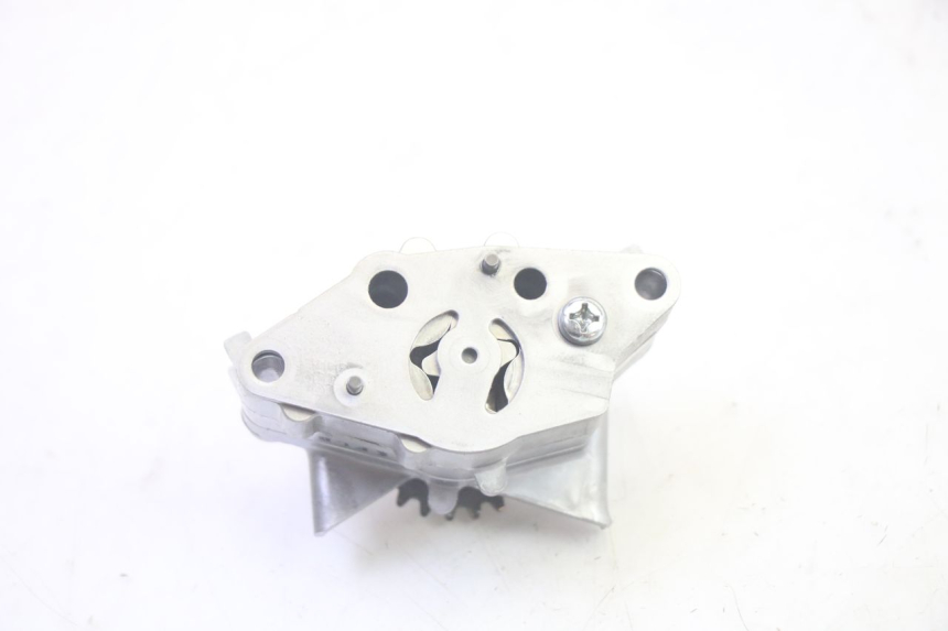 photo de BOMBA DE ÓLEO YAMAHA TRICITY 300 (2020 - 2024) - Outro ângulo de visão