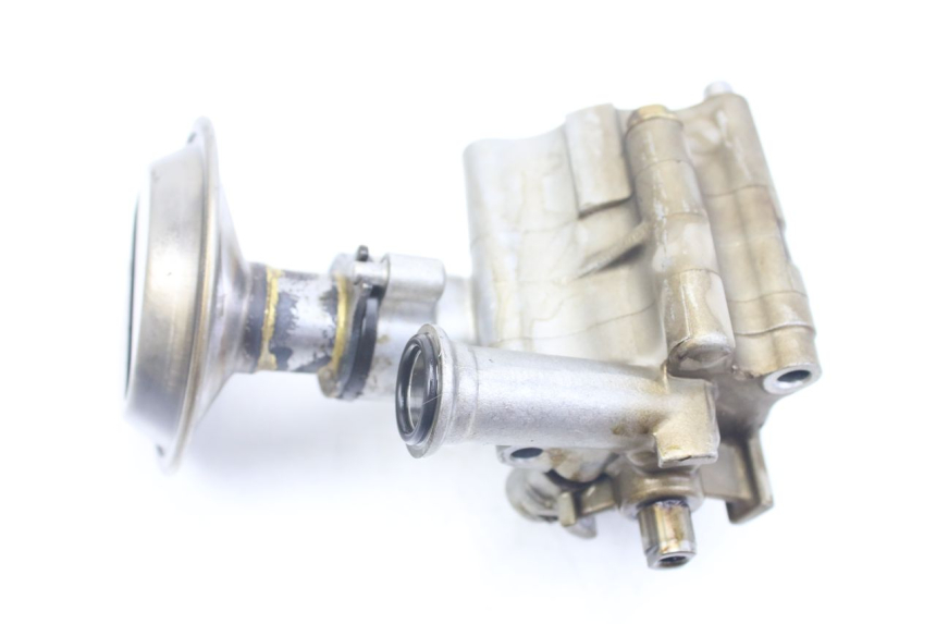 photo de BOMBA DE ÓLEO HONDA VFR FI RC46 800 (1998 - 2001) - Outro ângulo de visão