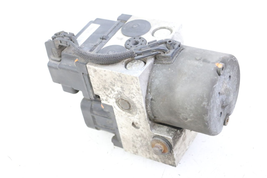 photo de BOMBA ABS BMW C1 125 (2000 - 2003) - Vista principal