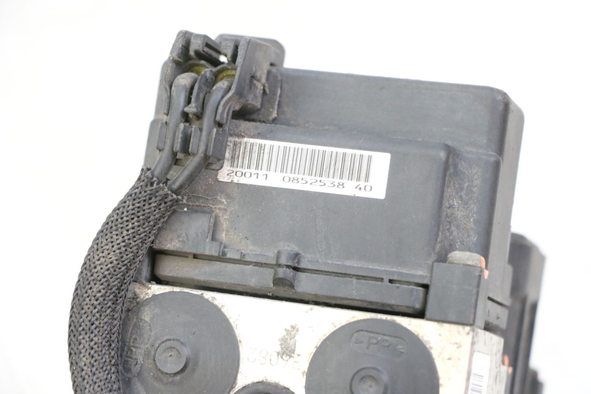photo de BOMBA ABS BMW C1 125 (2000 - 2003) - Outro ângulo de visão