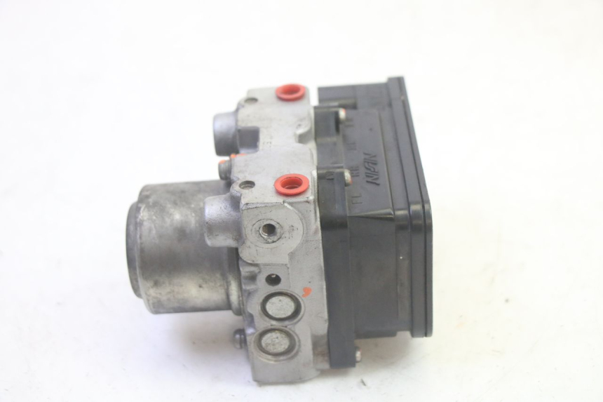 photo de BOMBA ABS SUZUKI BURGMAN EXECUTIVE ABS 650 (2006 - 2012) - Peça verificada