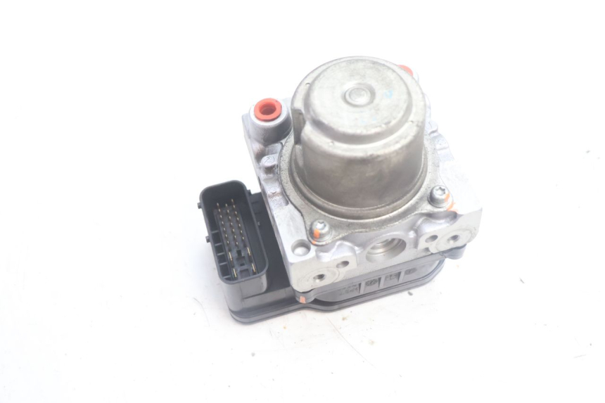 photo de BOMBA ABS SUZUKI BURGMAN EXECUTIVE ABS 650 (2006 - 2012) - Detalhe da peça