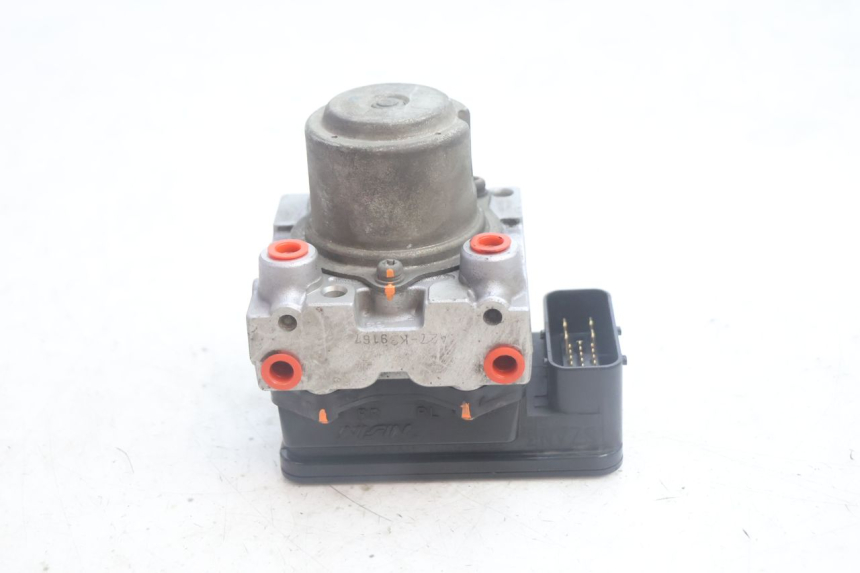photo de BOMBA ABS SUZUKI BURGMAN EXECUTIVE ABS 650 (2006 - 2012) - Outro ângulo de visão