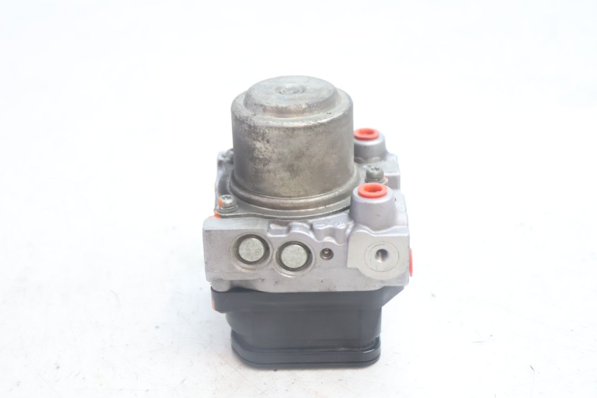 photo de BOMBA ABS SUZUKI BURGMAN EXECUTIVE ABS 650 (2006 - 2012) - Ampliação técnica