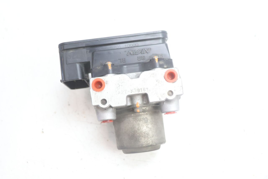 photo de BOMBA ABS SUZUKI BURGMAN EXECUTIVE ABS 650 (2006 - 2012) - Pontos de fixação