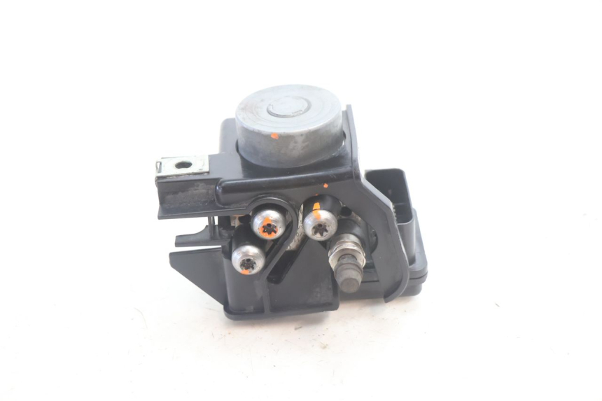 photo de BOMBA ABS BMW C SPORT 650 (2015 - 2021) - Vista principal
