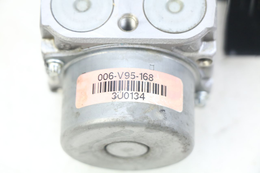 photo de BOMBA ABS HONDA CB R 1000 (2018 - 2023) - Peça verificada