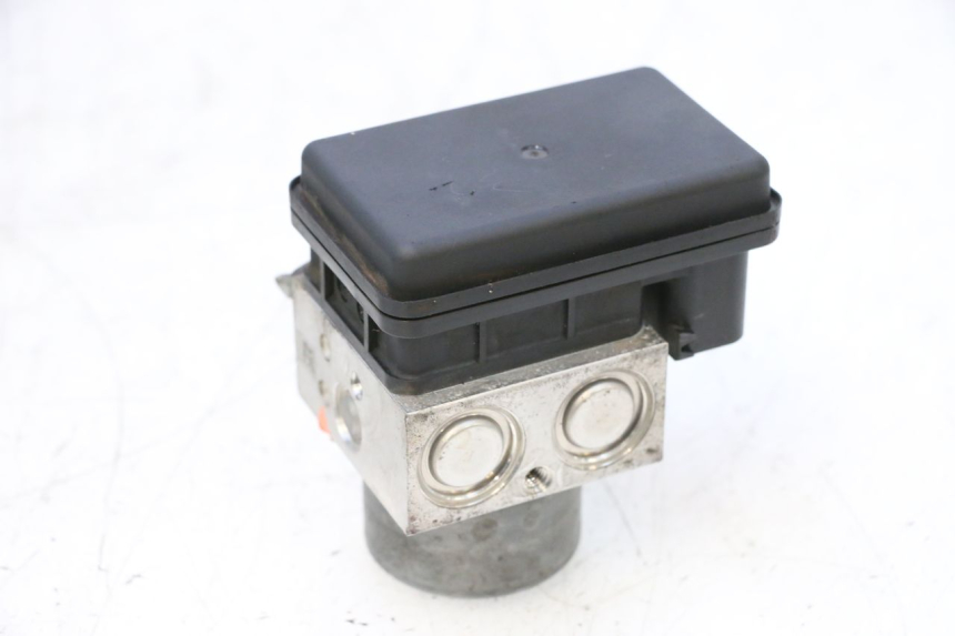 photo de BOMBA ABS KAWASAKI ER-6 ER6 F ABS 650 (2012 - 2016) - Detalhes característicos