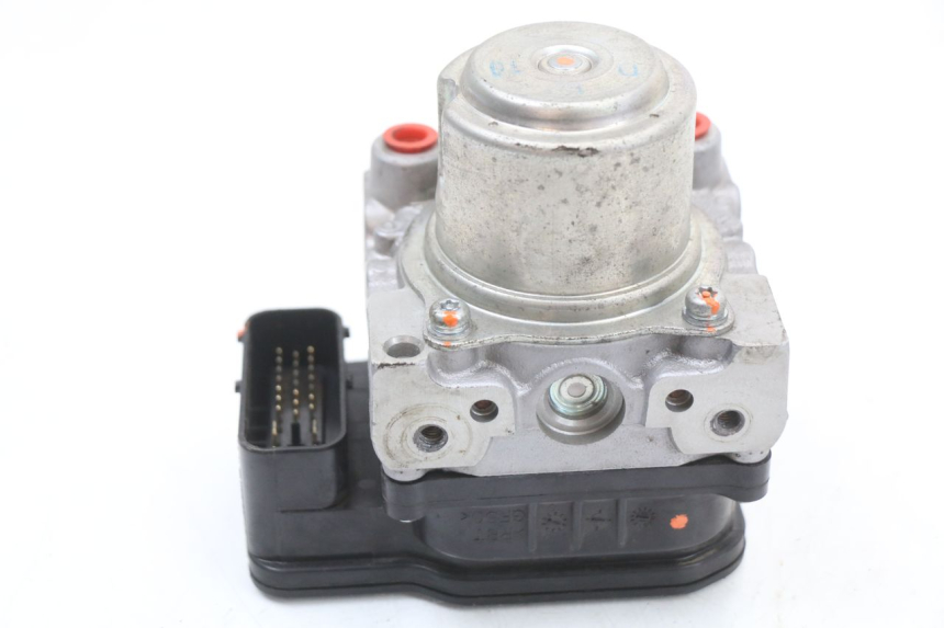 photo de BOMBA ABS HONDA FES S-WING SWING ABS 125 (2007 - 2015) - Ampliação técnica