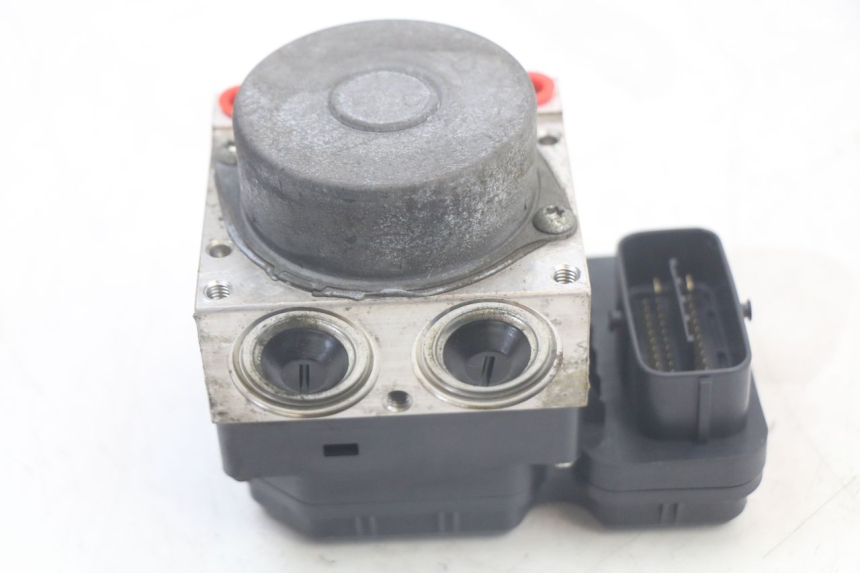 photo de BOMBA ABS YAMAHA FJR ABS 1300 (2006 - 2012) - Zoom do estado de desgaste