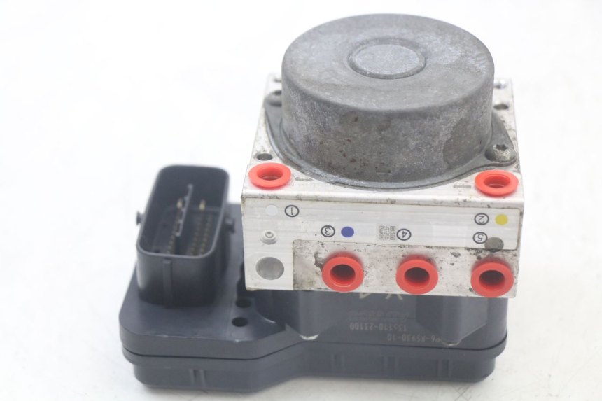 photo de BOMBA ABS YAMAHA FJR ABS 1300 (2006 - 2012) - Ampliação técnica