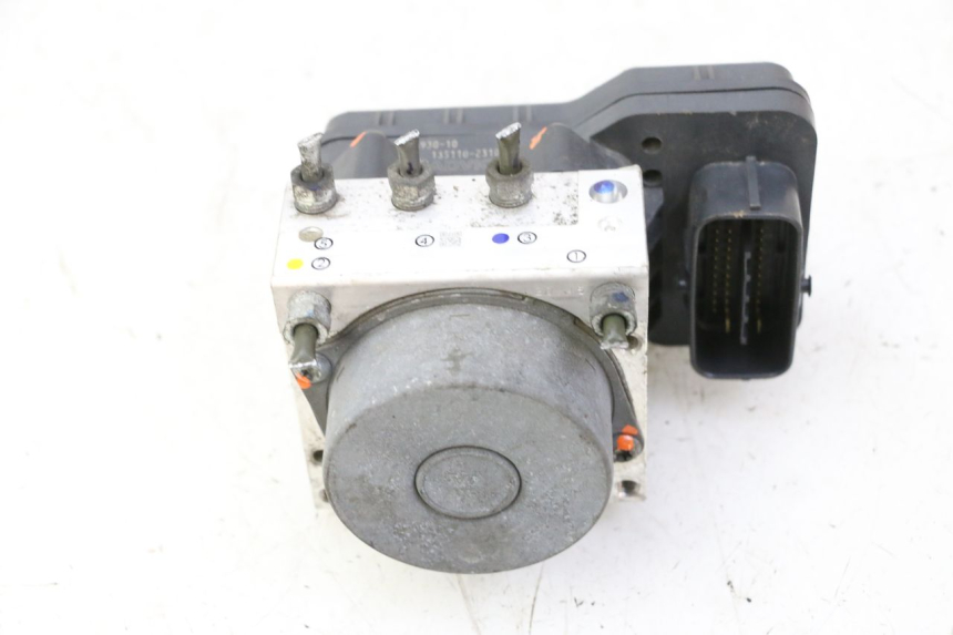 photo de BOMBA ABS YAMAHA FJR ABS 1300 (2006 - 2012) - Detalhe da peça