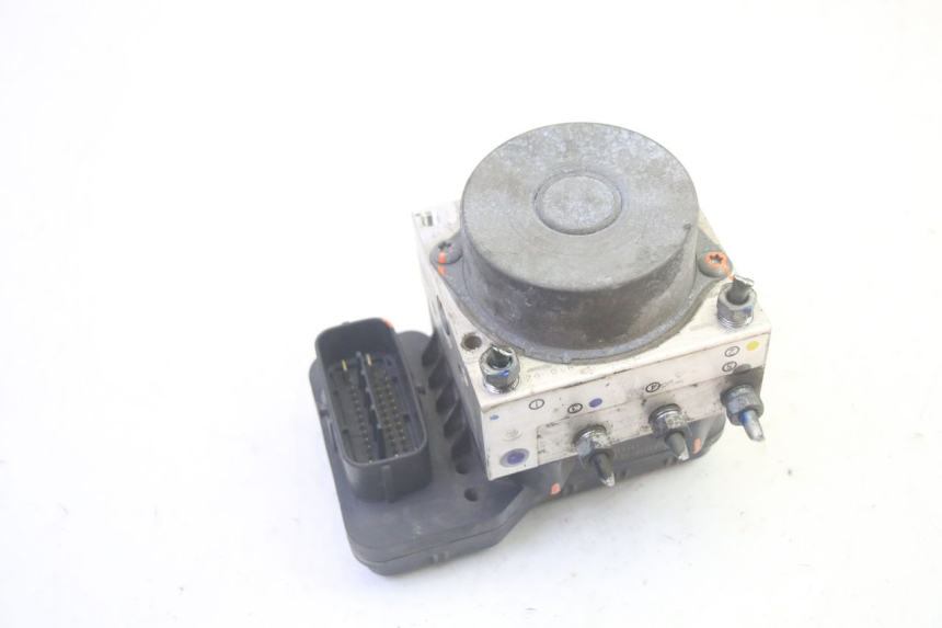 photo de BOMBA ABS YAMAHA FJR ABS 1300 (2006 - 2012) - Detalhe da peça