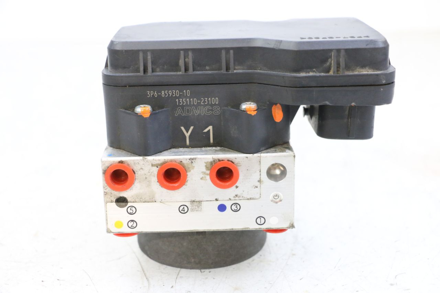 photo de BOMBA ABS YAMAHA FJR ABS 1300 (2006 - 2012) - Zoom do estado de desgaste