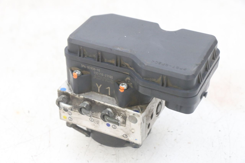 photo de BOMBA ABS YAMAHA FJR ABS 1300 (2006 - 2012) - Detalhes característicos
