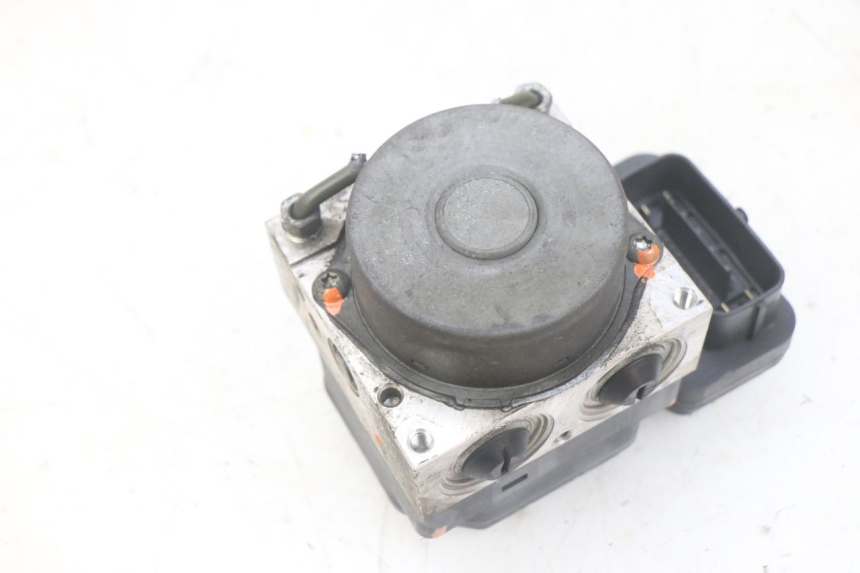 photo de BOMBA ABS YAMAHA FJR ABS 1300 (2006 - 2012) - Vista geral