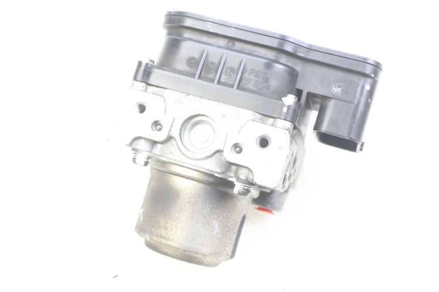 photo de BOMBA ABS HONDA FJS SILVERWING SILVER WING 400 (2009 - 2016) - Zoom do estado de desgaste