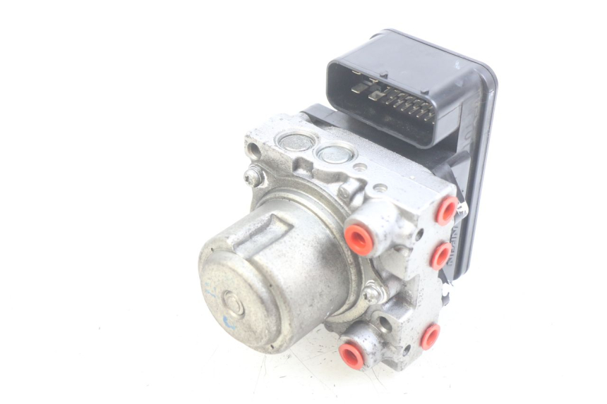 photo de BOMBA ABS HONDA FJS SILVERWING SILVER WING 400 (2009 - 2016) - Ampliação técnica