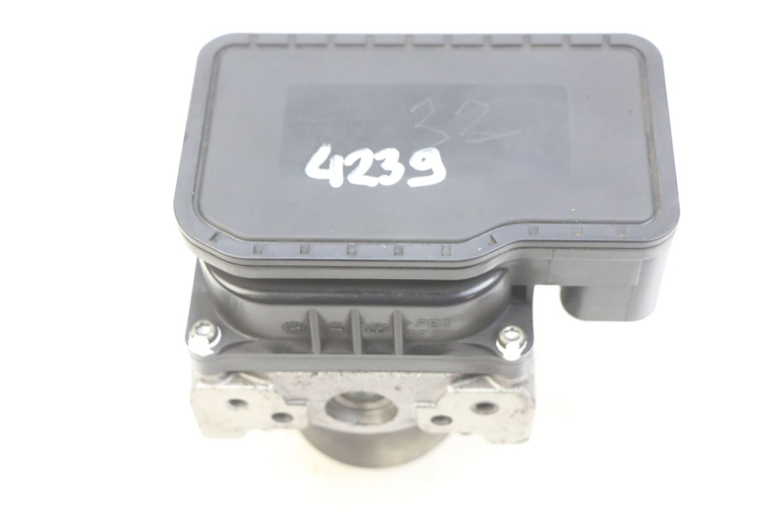 photo de BOMBA ABS HONDA FJS SILVERWING SILVER WING 400 (2009 - 2016) - Peça verificada