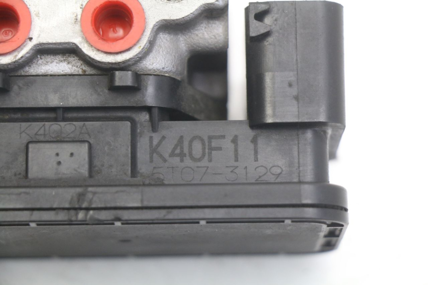 photo de BOMBA ABS HONDA FORZA 125 (2015 - 2016) - Pontos de fixação