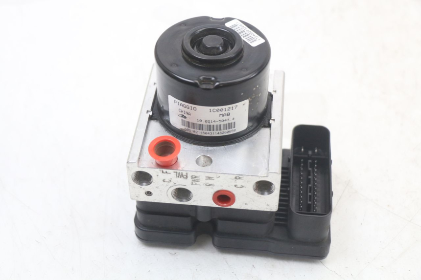photo de BOMBA ABS PIAGGIO MP3 HPE 350 (2018 - 2020) - Detalhe da peça