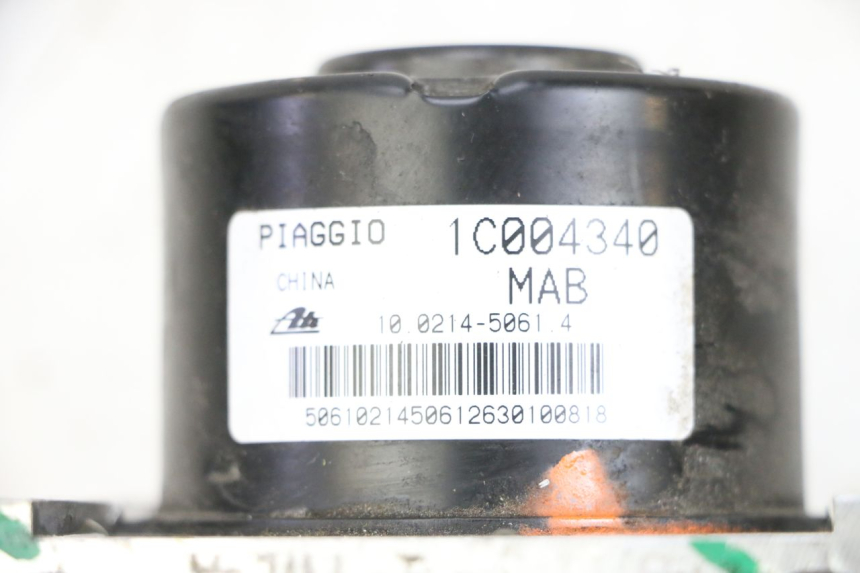 photo de BOMBA ABS PIAGGIO MP3 HPE 300 (2019 - 2026) - Peça verificada