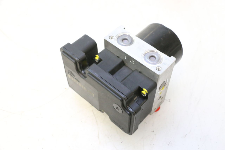 photo de BOMBA ABS PIAGGIO MP3 HPE 530 (2022 - 2026) - Detalhe da peça