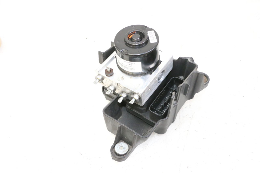 photo de BOMBA ABS PIAGGIO MP3 500 (2014 - 2017) - Inspeção visual
