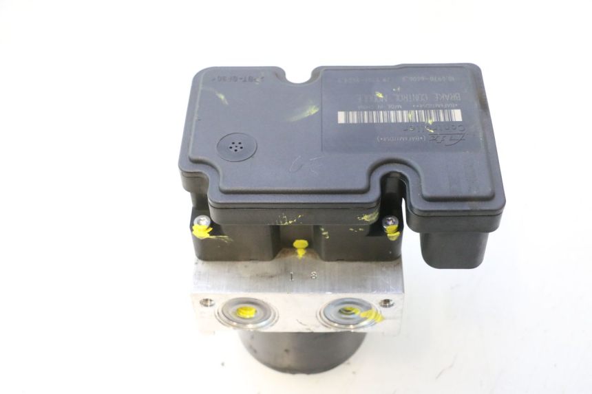 photo de BOMBA ABS PIAGGIO MP3 500 (2016 - 2018) - Ampliação técnica