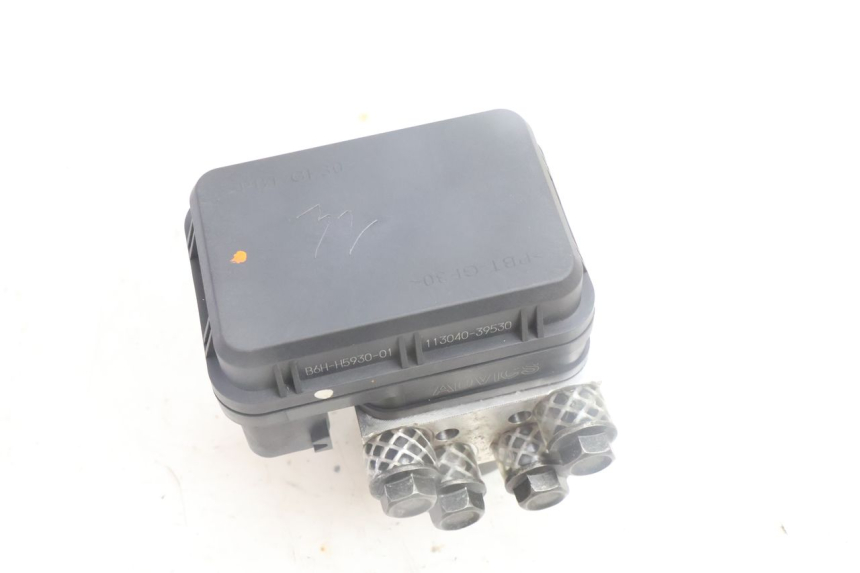 photo de BOMBA ABS YAMAHA N-MAX NMAX 125 (2021 - 2024) - Zoom do estado de desgaste