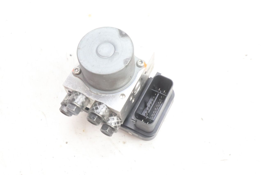 photo de BOMBA ABS YAMAHA N-MAX NMAX 125 (2021 - 2024) - Vista geral