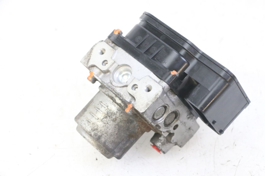 photo de BOMBA ABS HONDA NTV DEAUVILLE ABS 700 (2007 - 2016) - Outro ângulo de visão