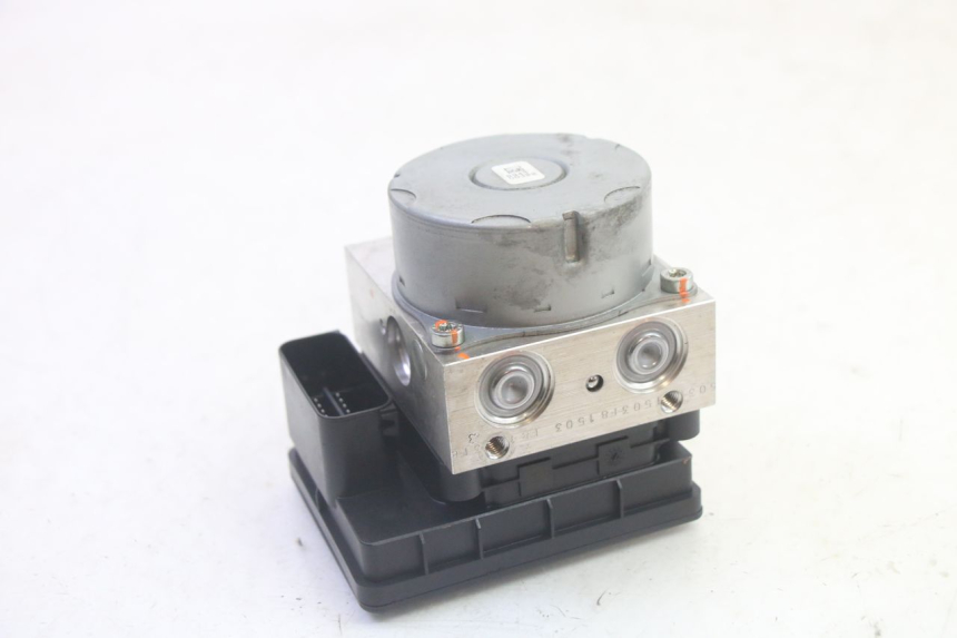 photo de BOMBA ABS BMW R GS 1250 (2021 - 2024) - Zoom do estado de desgaste