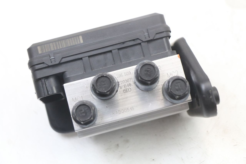 photo de BOMBA ABS ROYAL ENFIELD SCRAM 411 (2022 - 2024) - Detalhe da peça