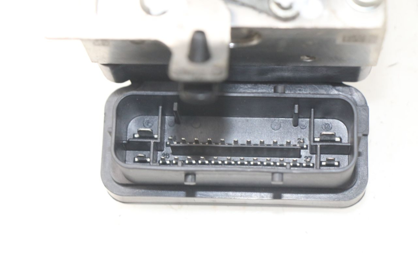 photo de BOMBA ABS BMW S RR ABS S1000RR 1000 (2009 - 2011) - Peça verificada
