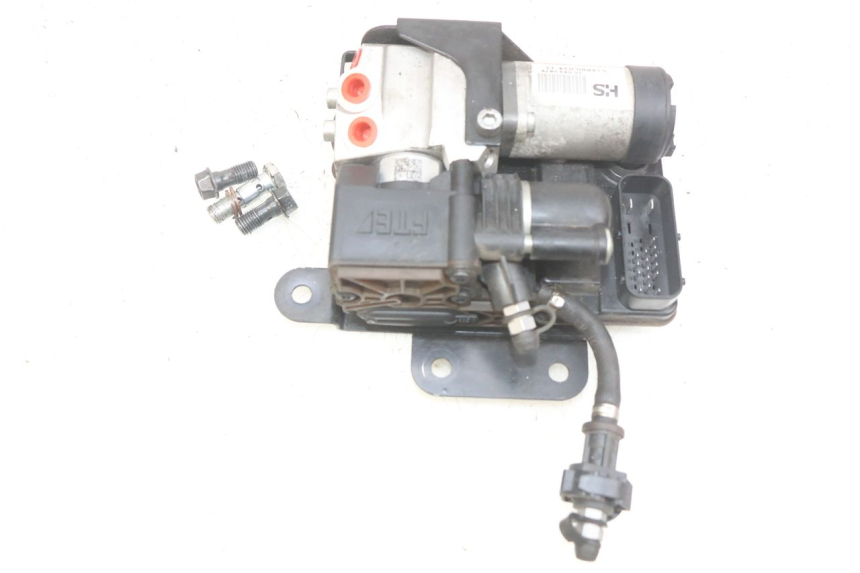 photo de BOMBA ABS PEUGEOT SATELIS 125 (2010 - 2012) - Marcações e referências