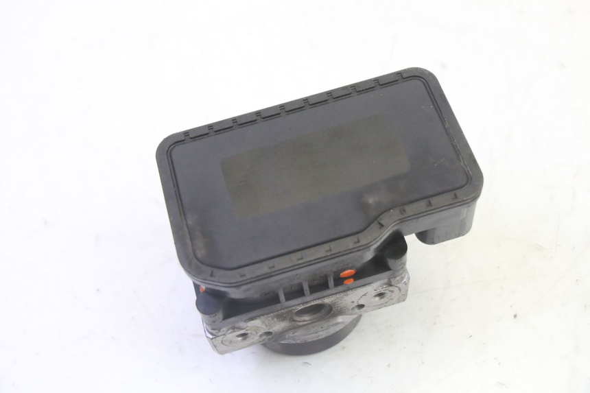 photo de BOMBA ABS PEUGEOT SATELIS 125 (2010 - 2012) - Pontos de fixação