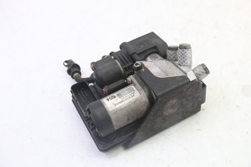 photo de BOMBA ABS PEUGEOT SATELIS 125 (2006 - 2009) - Ampliação técnica