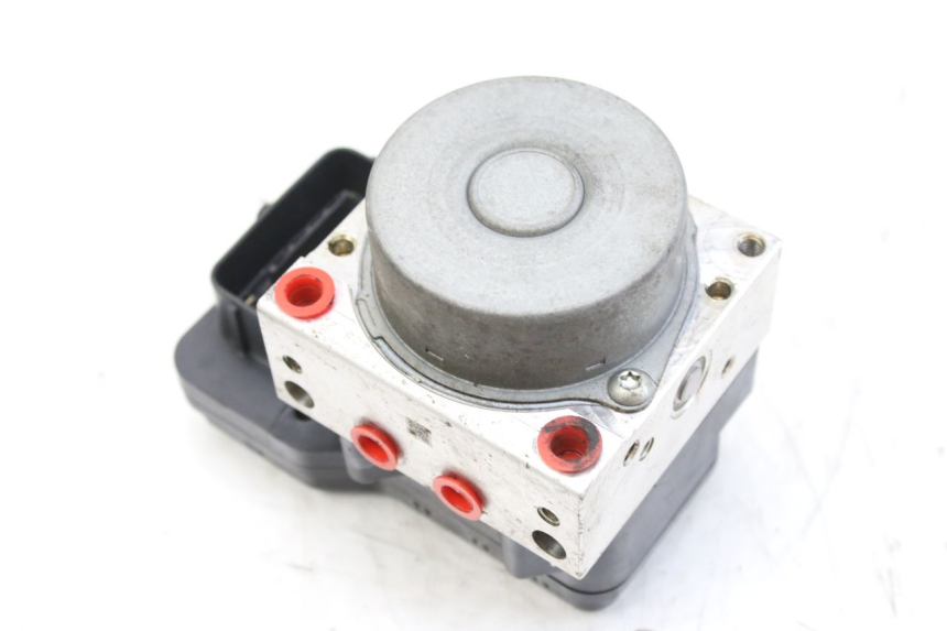 photo de BOMBA ABS MBK SKYCRUISER 125 (2010 - 2013) - Zoom do estado de desgaste