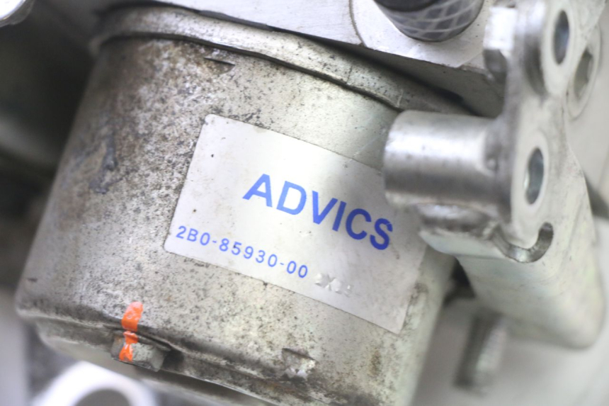 photo de BOMBA ABS YAMAHA TDM ABS 900 (2002 - 2014) - Zoom do estado de desgaste