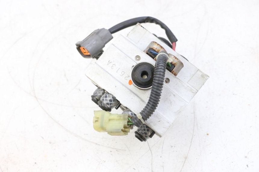 photo de BOMBA ABS YAMAHA TDM ABS 900 (2002 - 2014) - Zoom do estado de desgaste