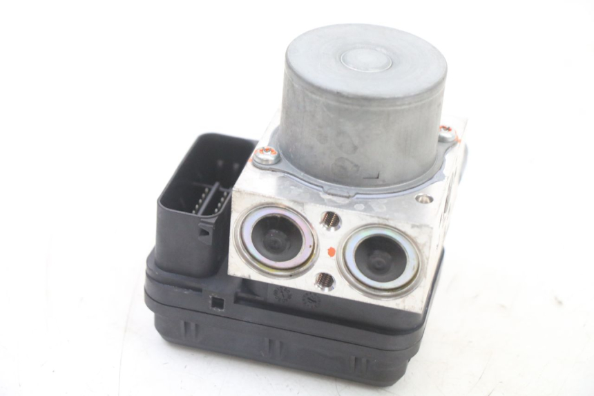 photo de BOMBA ABS YAMAHA TRACER 7 700 (2020 - 2024) - Vista geral