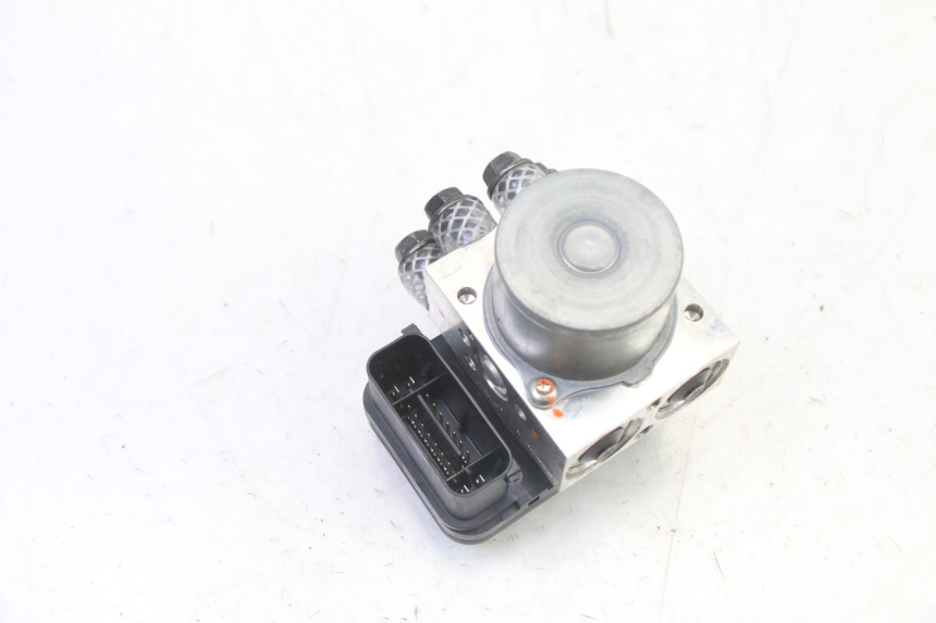 photo de BOMBA ABS YAMAHA XMAX X-MAX 125 (2021 - 2025) - Ampliação técnica