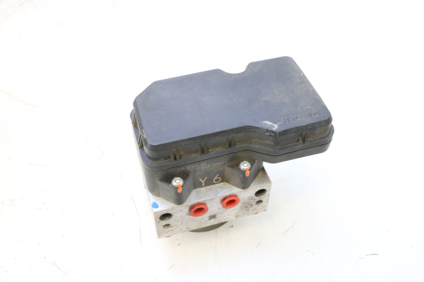 photo de BOMBA ABS YAMAHA X-MAX XMAX 125 (2010 - 2013) - Pontos de fixação