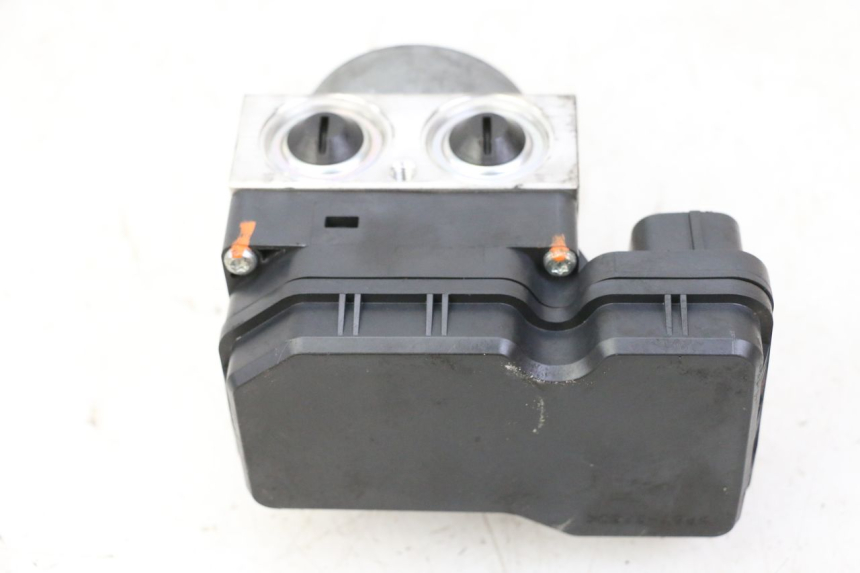 photo de BOMBA ABS YAMAHA XJ6 ABS 600 (2008 - 2016) - Ampliação dos componentes