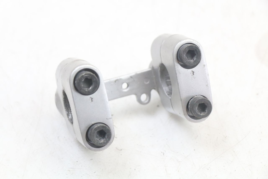 photo de SUPORTE DE GUIDÃO YAMAHA BW'S BWS 125 (2010 - 2013) - Vista principal
