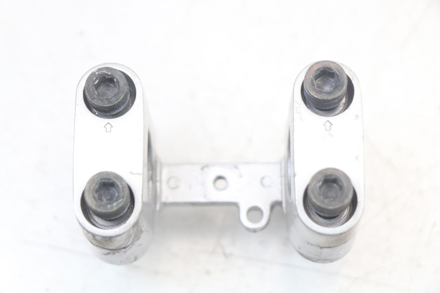 photo de SUPORTE DE GUIDÃO YAMAHA BW'S BWS 125 (2010 - 2013) - Detalhe da peça